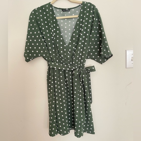SHEIN dark green & white polka dot dress - Picture 2 of 6